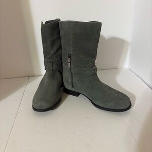 EUC Koolaburra by UGG Women's Heeled Boots - Gray Suede